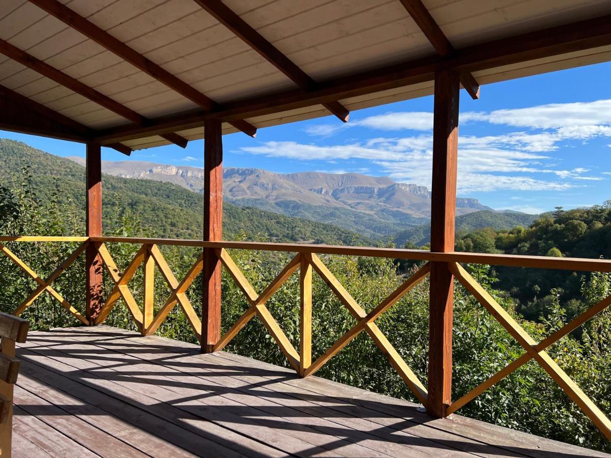 Balkonchik Guesthouse Dilijan Exterior photo