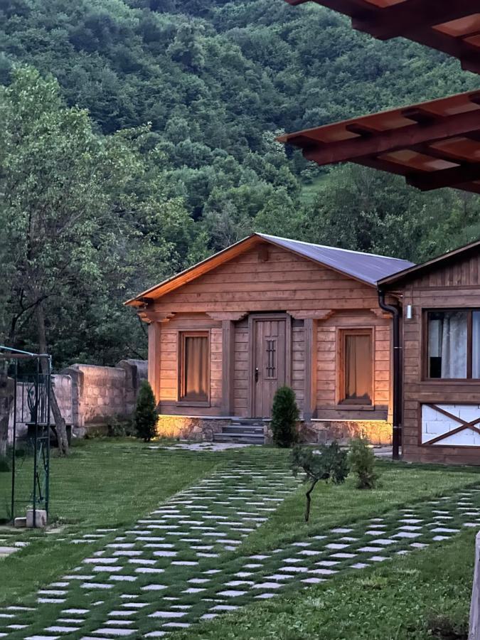Balkonchik Guesthouse Dilijan Exterior photo