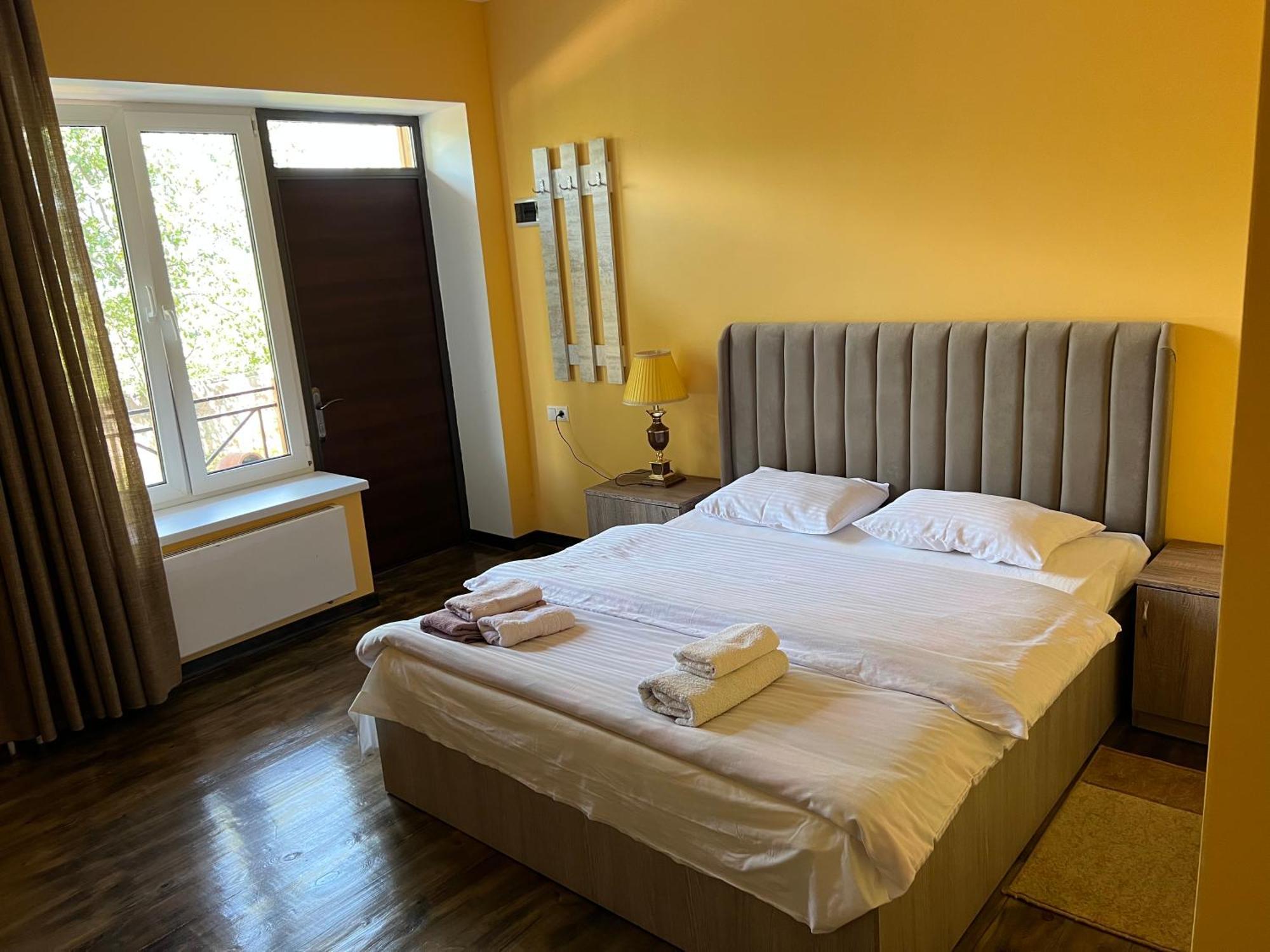 Balkonchik Guesthouse Dilijan Exterior photo